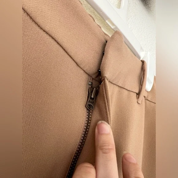 A&F Sloane Tailored Wide Leg Pant - Picture 9 of 12